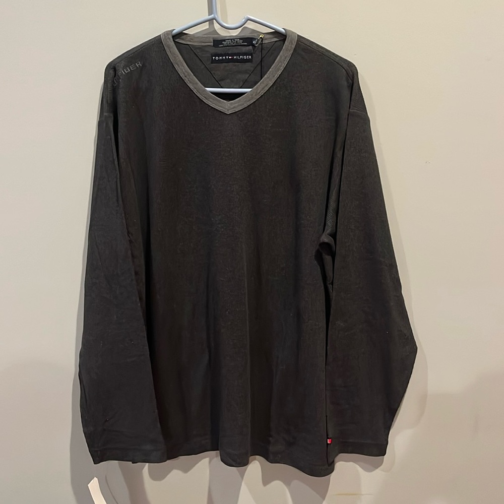 Tommy Hilfiger long sleeve shirt men’s size XL